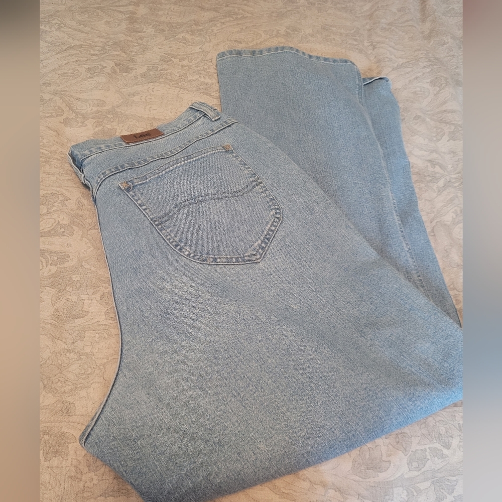4/$15 SALE Lee | Stonewash Bootcut Jeans Pants EUC 16  SO CUTE! - Picture 7 of 8